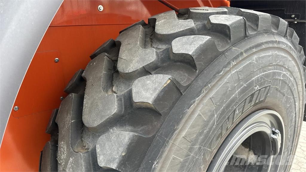 Hitachi ZW250-7 Tekerlekli yükleyiciler