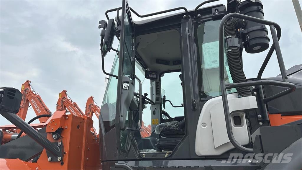 Hitachi ZW310-7 Колесни товарачи