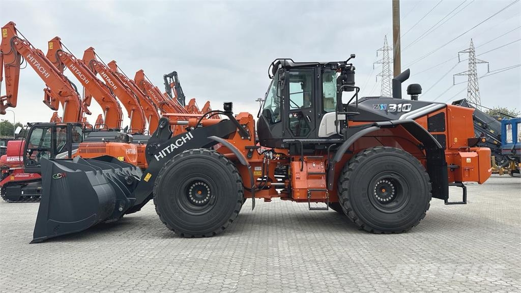 Hitachi ZW310-7 Колесни товарачи