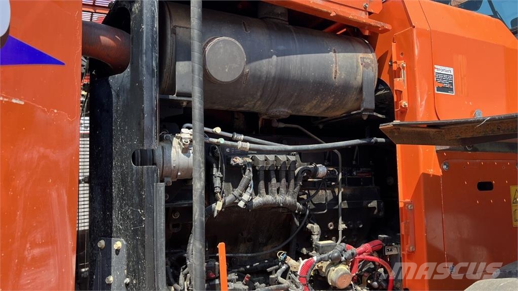 Hitachi ZW330 Kolesni nakladalci