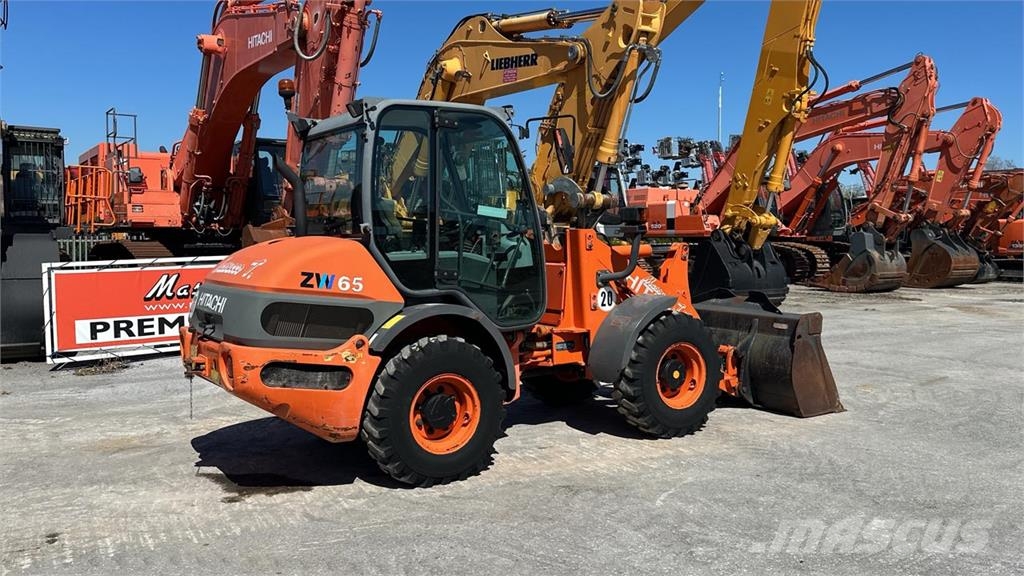 Hitachi ZW65 Ładowarki kołowe