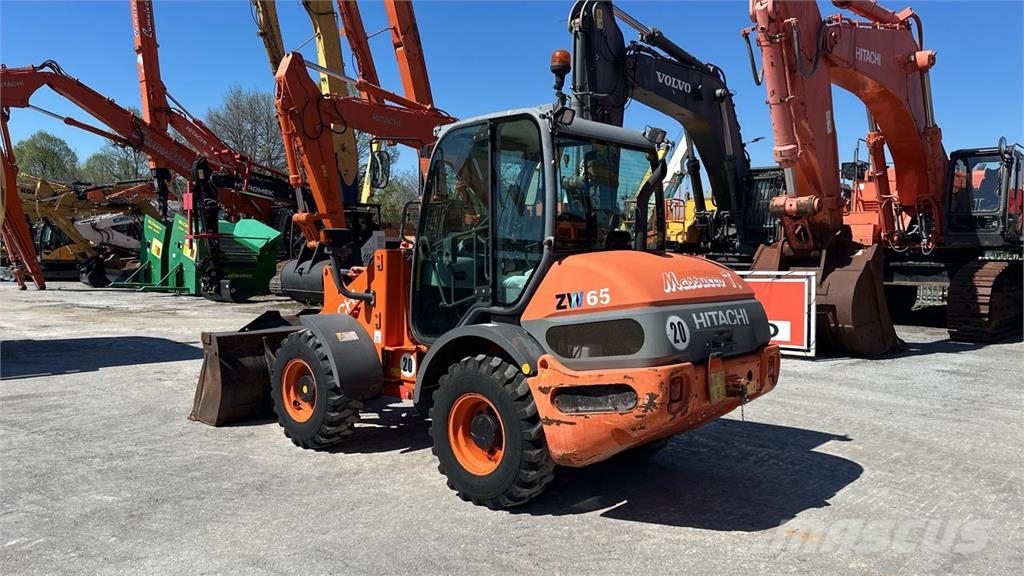 Hitachi ZW65 Ładowarki kołowe