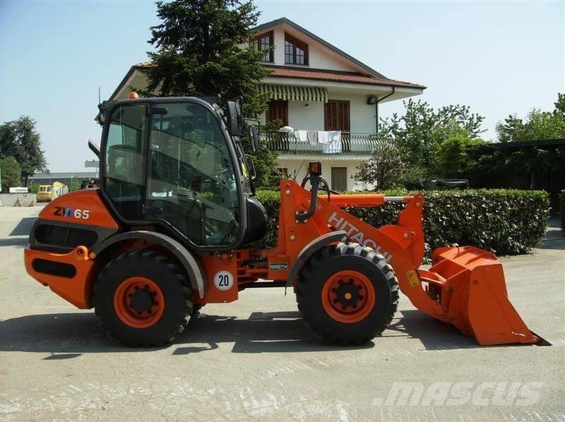 Hitachi ZW65 Tekerlekli yükleyiciler