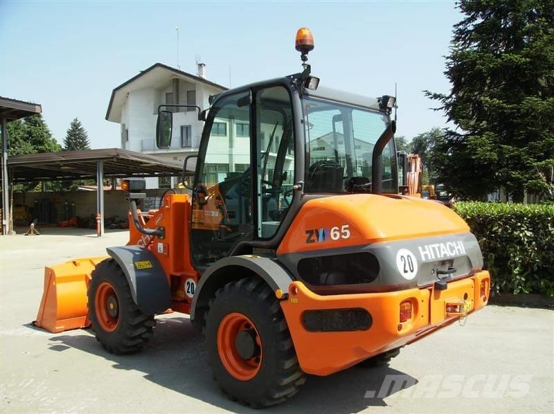 Hitachi ZW65 Tekerlekli yükleyiciler