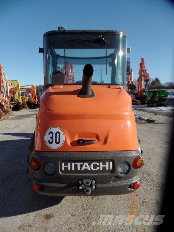 Hitachi ZW75-6 Kolesni nakladalci