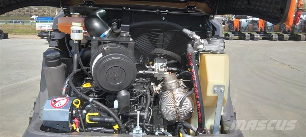 Hitachi ZW75 – 6C Kolesni nakladalci