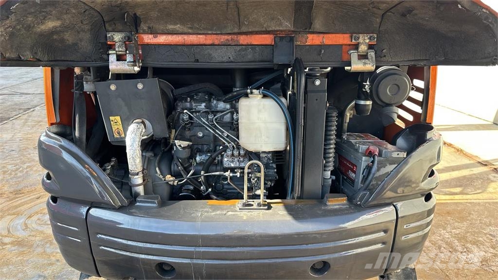 Hitachi ZX 25 CLR Miniescavadeiras < 7t (Mini escavadeiras)