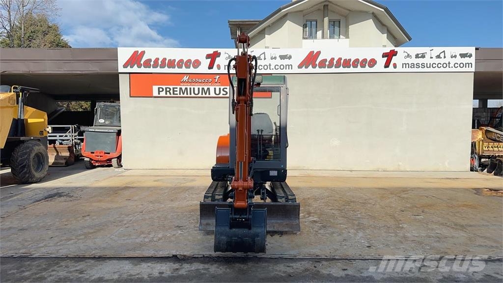 Hitachi ZX 25 CLR Miniescavadeiras < 7t (Mini escavadeiras)