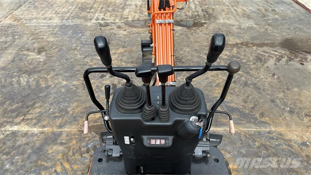 Hitachi ZX10U-2 Miniescavadeiras < 7t (Mini escavadeiras)