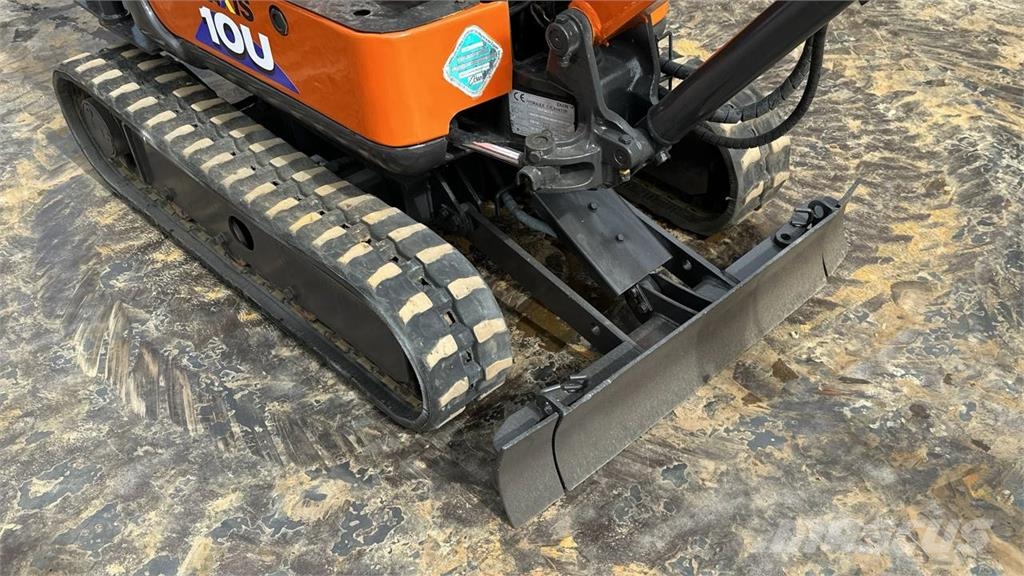 Hitachi ZX10U-2 Miniescavadeiras < 7t (Mini escavadeiras)