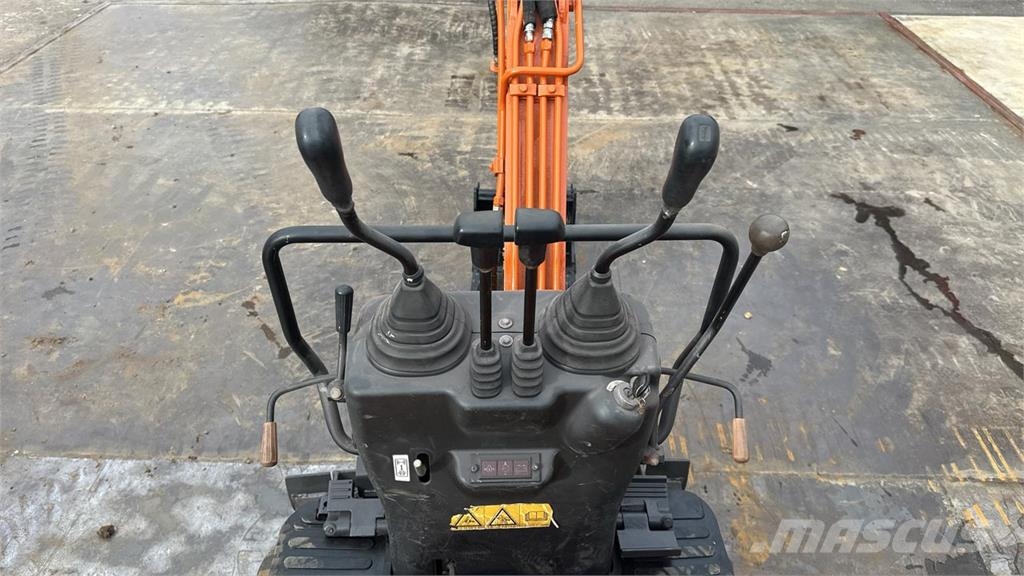 Hitachi ZX10U-2 Εκσκαφάκι (διαβολάκι) < 7t