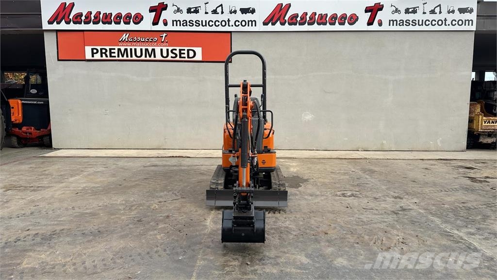 Hitachi ZX10U-2 Εκσκαφάκι (διαβολάκι) < 7t