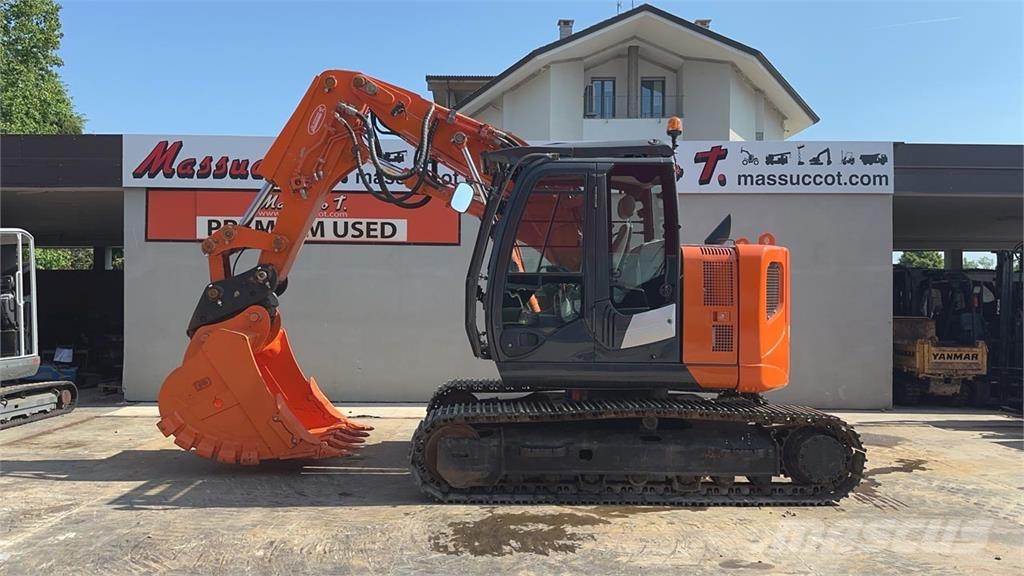 Hitachi ZX135US-5B TUNNELING 中型挖掘机