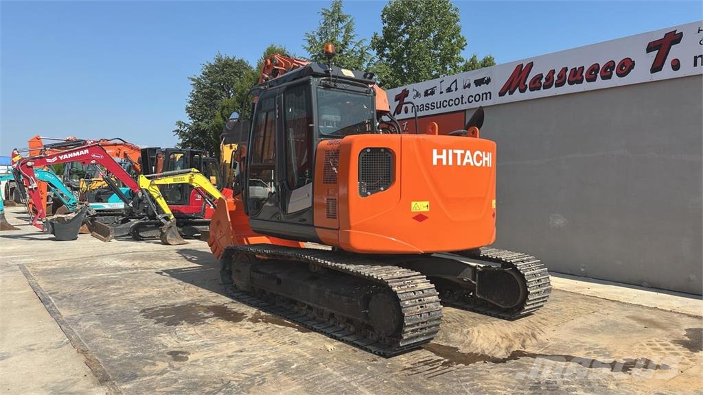 Hitachi ZX135US-5B TUNNELING 中型挖掘机