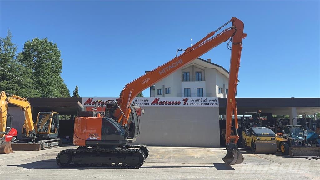 Hitachi ZX135US-6 SLF حفارات وسط 7 طن - 12 طن