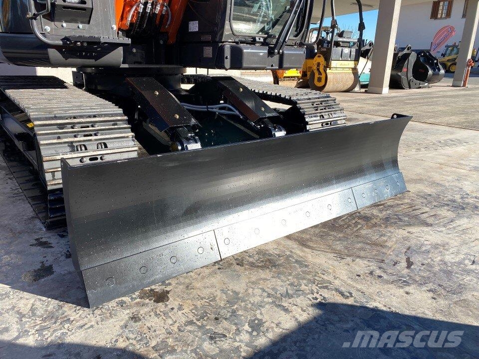 Hitachi ZX135US-7 Excavadoras 7t - 12t