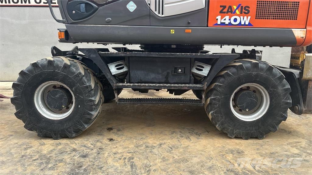 Hitachi ZX140WT-3 حفارات بعجل