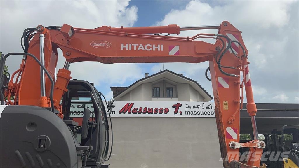 Hitachi ZX140WT-3 حفارات بعجل