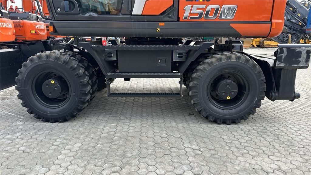 Hitachi ZX150WT-7 2P Lastik tekerli ekskavatörler