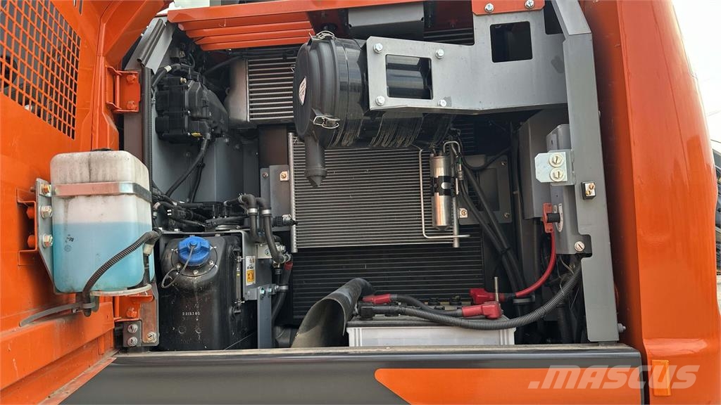 Hitachi ZX150WT-7 2P Lastik tekerli ekskavatörler
