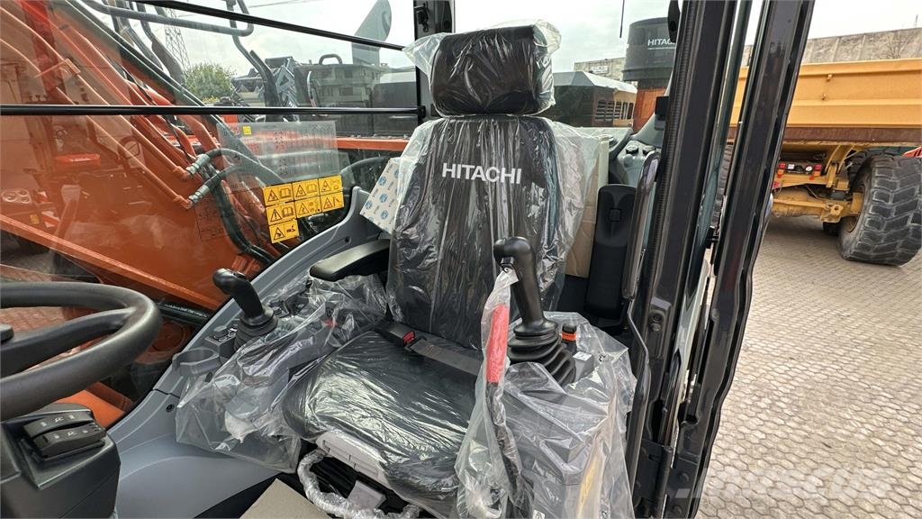 Hitachi ZX150WT-7 2P Lastik tekerli ekskavatörler
