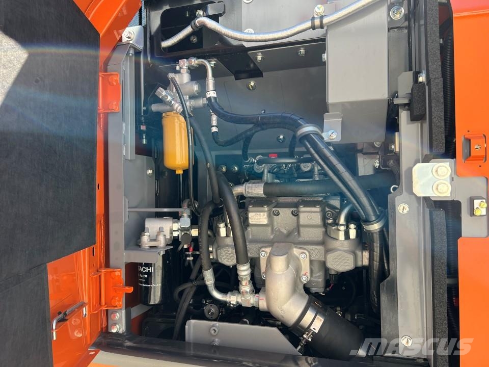 Hitachi ZX160LC 中型挖掘机