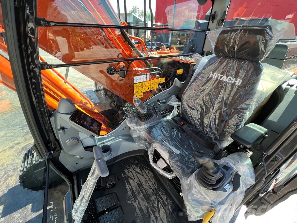 Hitachi ZX160LC 中型挖掘机