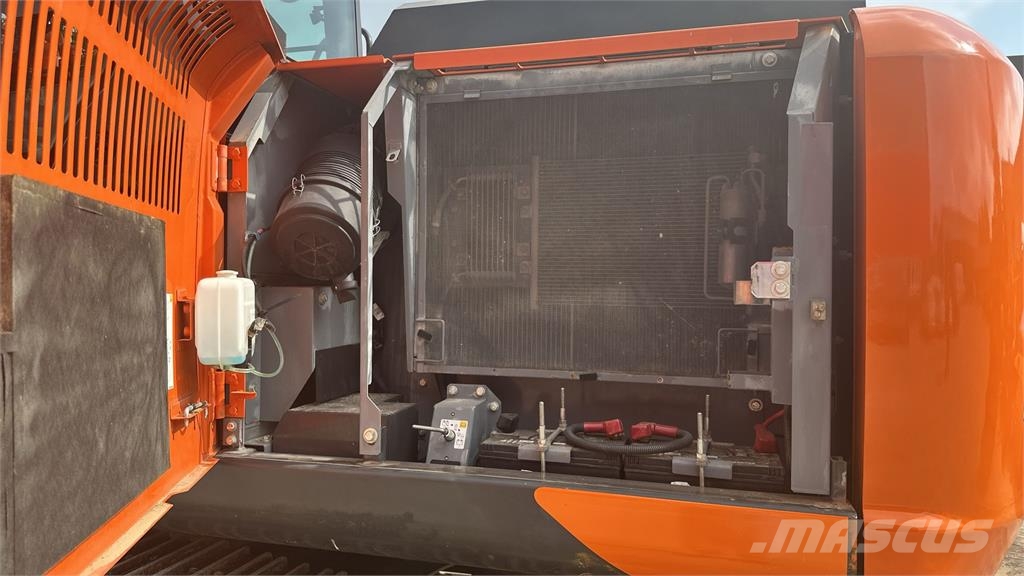 Hitachi ZX160LC-6 حفارات وسط 7 طن - 12 طن