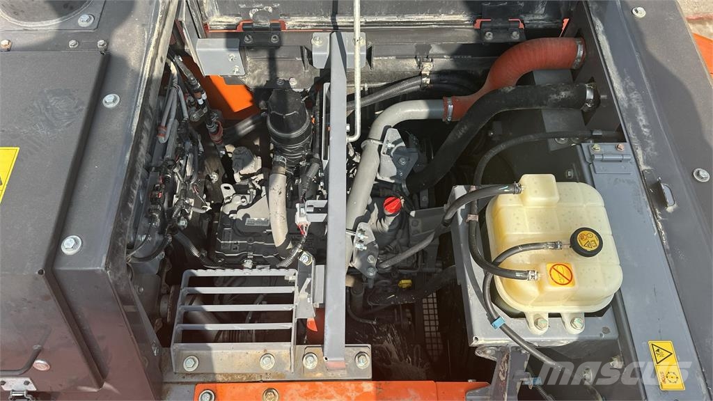 Hitachi ZX160LC-6 حفارات وسط 7 طن - 12 طن