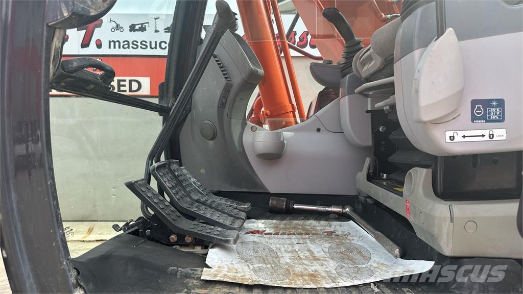 Hitachi ZX160LC-6 حفارات وسط 7 طن - 12 طن