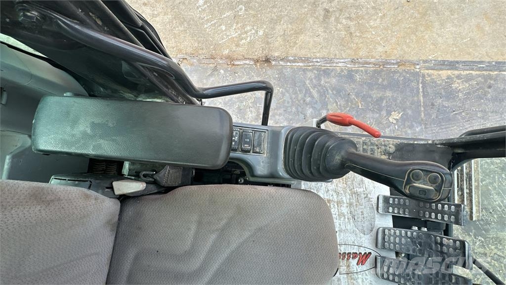 Hitachi ZX160LC-6 حفارات وسط 7 طن - 12 طن