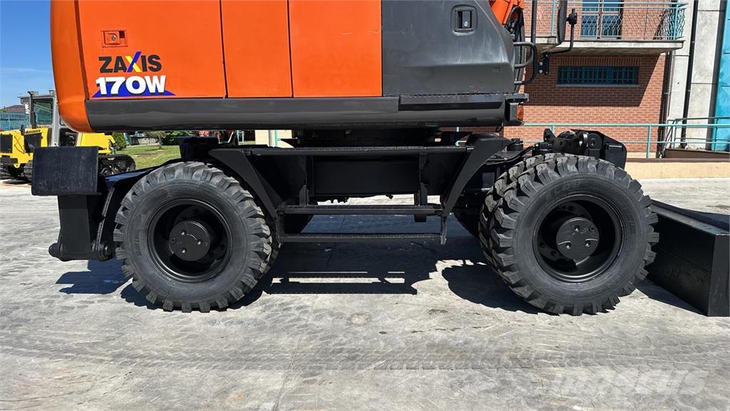 Hitachi ZX170W-5B 4X4 Excavadoras de ruedas