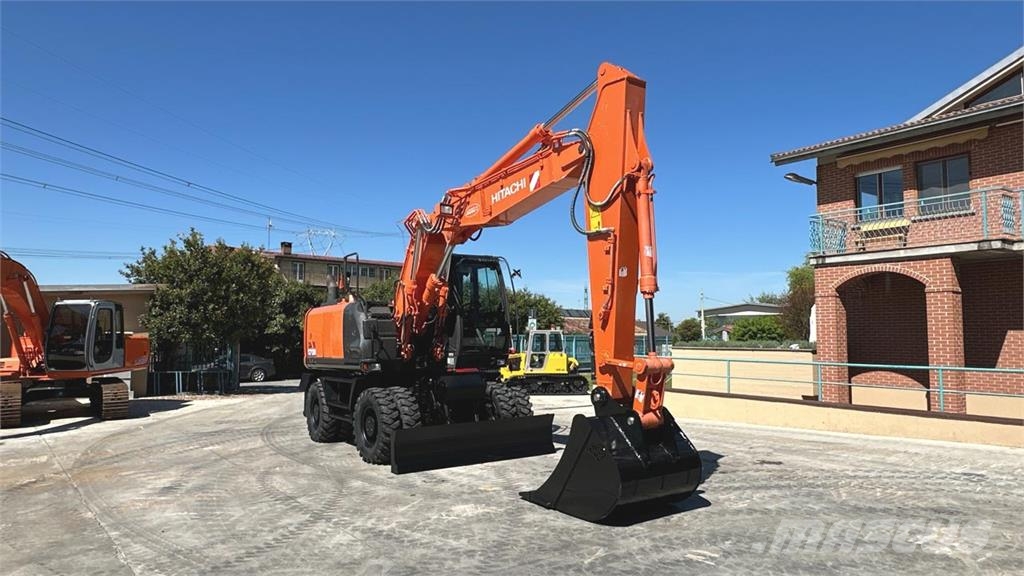 Hitachi ZX170W-5B 4X4 Excavadoras de ruedas