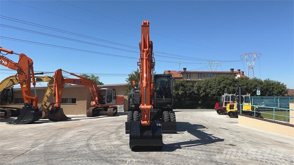 Hitachi ZX170W-5B 4X4 Excavadoras de ruedas