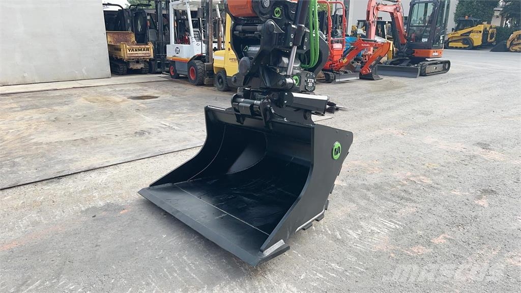 Hitachi ZX175 WT-7 Gravemaskiner på hjul