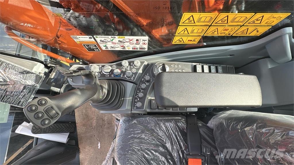 Hitachi ZX175 WT-7 Gravemaskiner på hjul