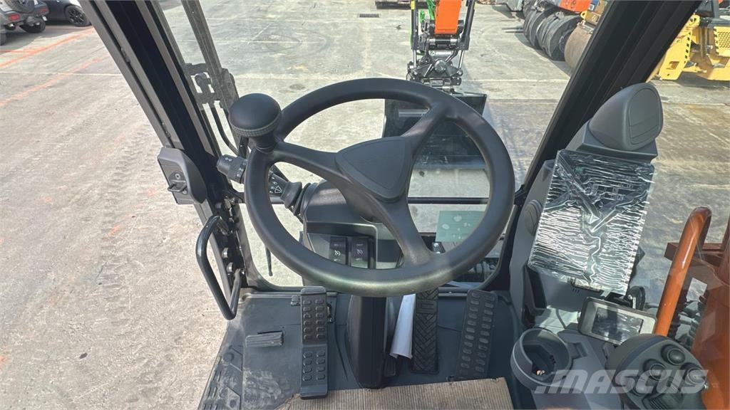 Hitachi ZX175 WT-7 Gravemaskiner på hjul