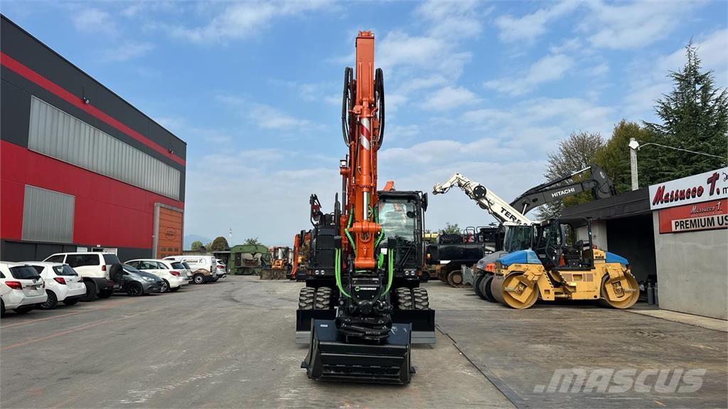 Hitachi ZX175 WT-7 Gravemaskiner på hjul