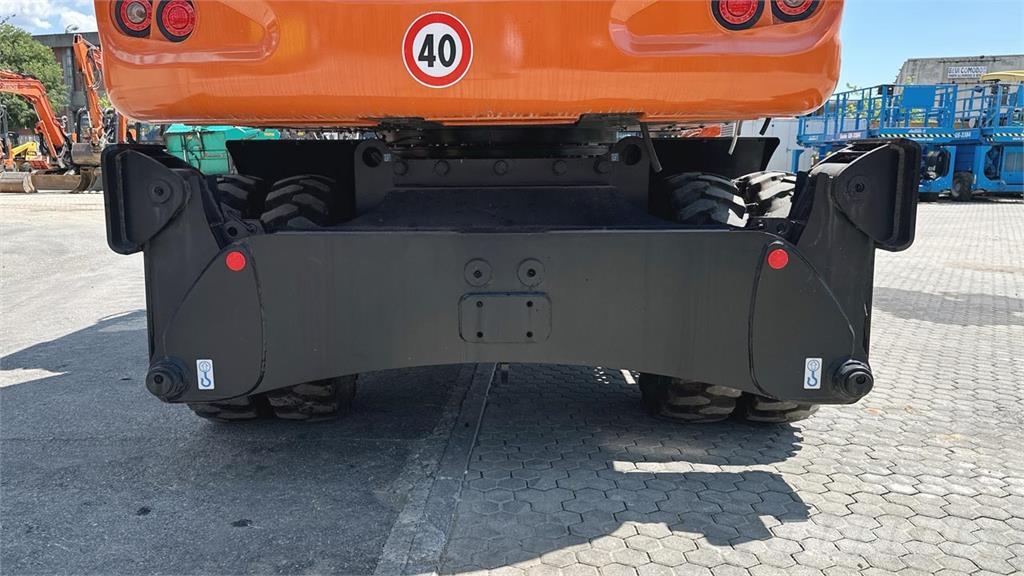 Hitachi ZX180W-7 Gumikerekes kotrók