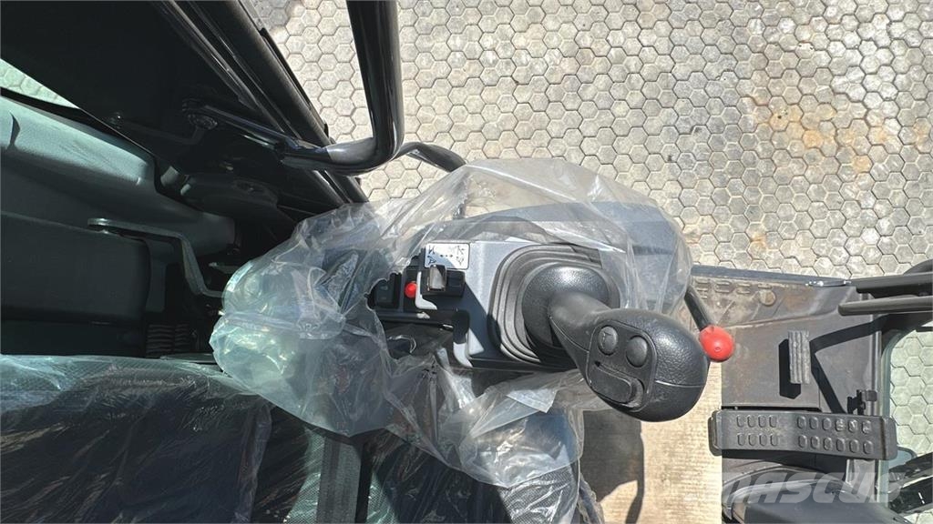 Hitachi ZX180W-7 Gumikerekes kotrók