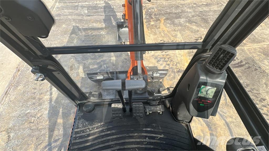 Hitachi ZX19-6 CR حفارات صغيرة أقل من 7 طن (حفارات صغيرة)