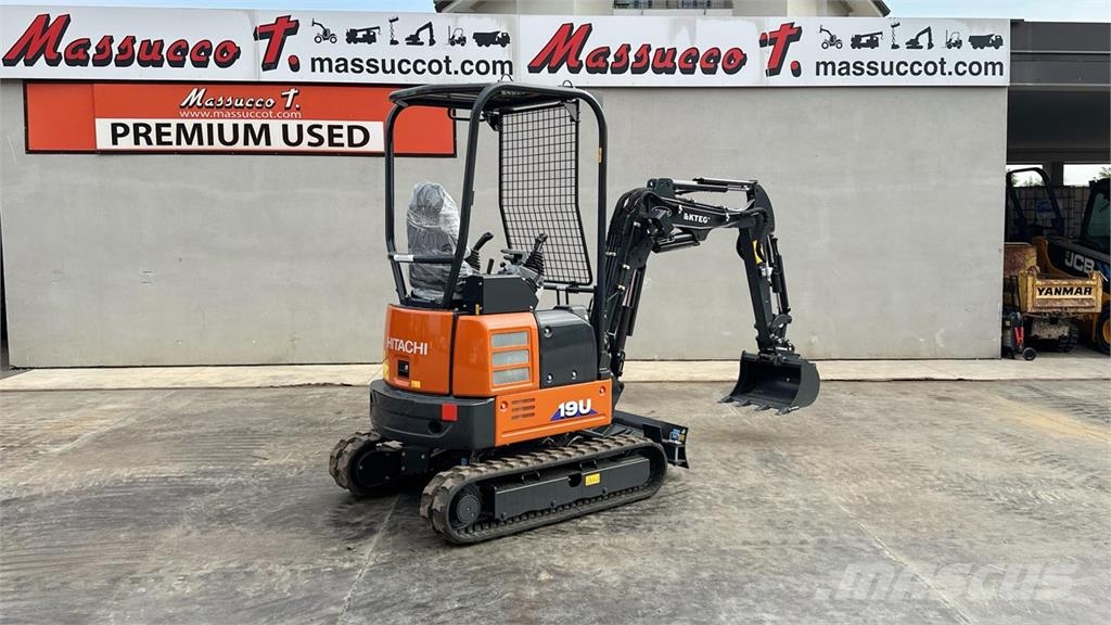 Hitachi ZX19U-2P Minikoparki