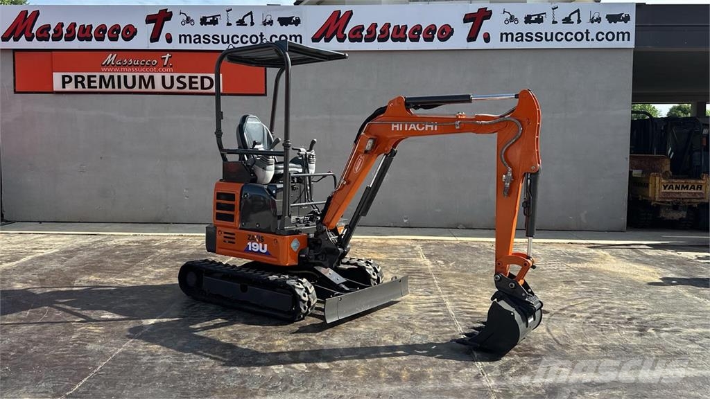 Hitachi ZX19U-5A YLR Miniexcavadoras