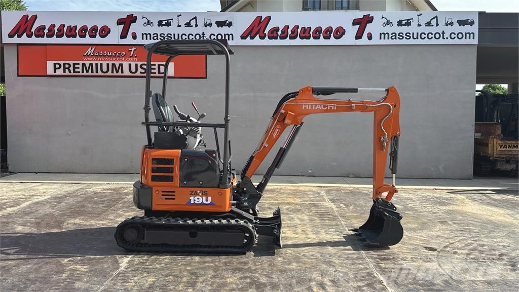 Hitachi ZX19U-5A YLR Miniexcavadoras