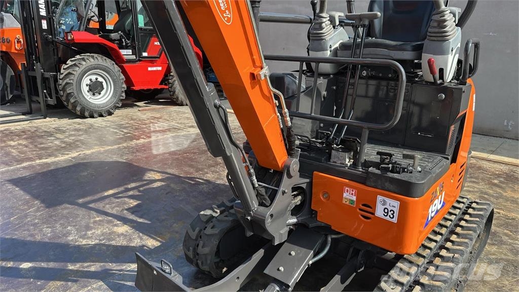Hitachi ZX19U-5A YLR Miniexcavadoras