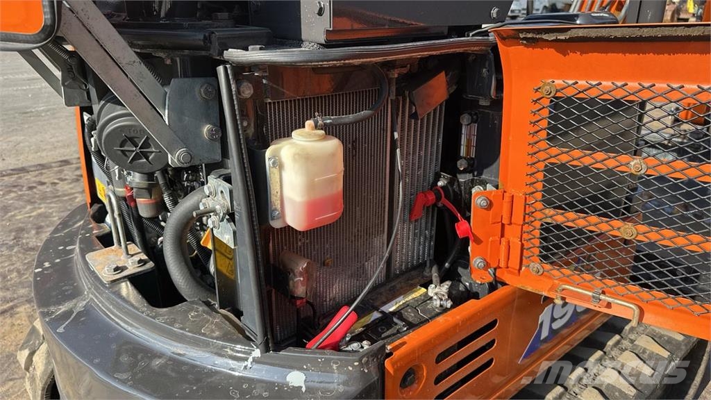 Hitachi ZX19U-5A YR حفارات صغيرة أقل من 7 طن (حفارات صغيرة)