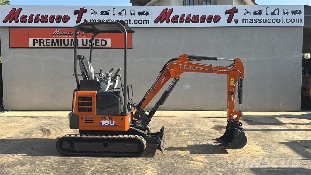 Hitachi ZX19U-5A YR حفارات صغيرة أقل من 7 طن (حفارات صغيرة)