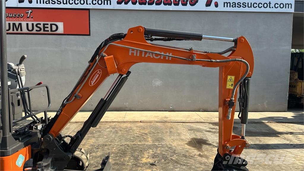 Hitachi ZX19U-5A YR حفارات صغيرة أقل من 7 طن (حفارات صغيرة)
