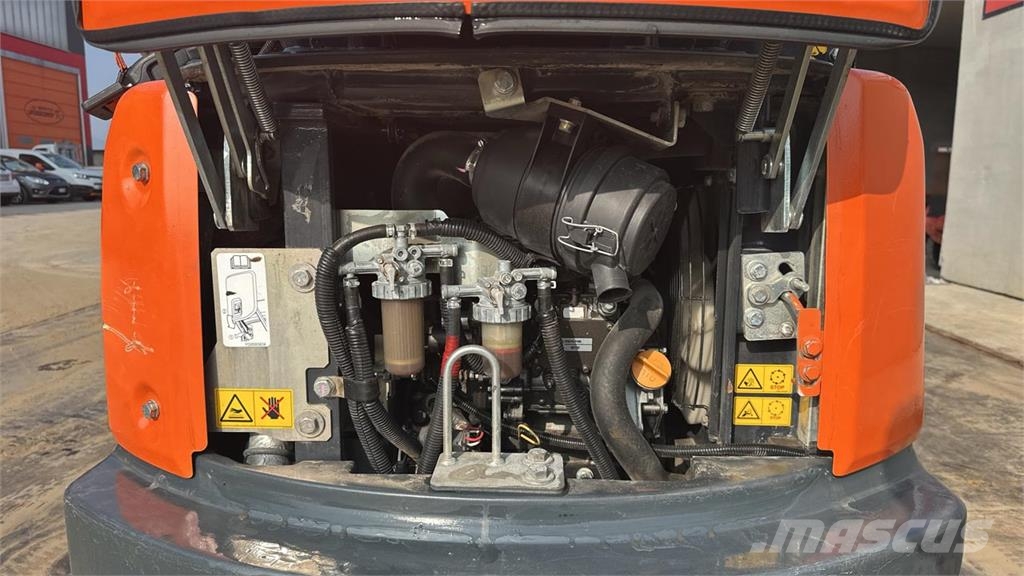 Hitachi ZX19U-6 YRL Minibagger < 7t