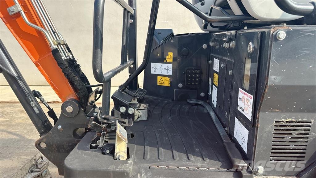 Hitachi ZX19U-6 YRL Minibagger < 7t
